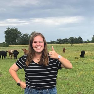 Meet your Posher, Mikayla